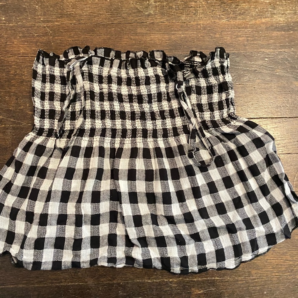 Cute summer checkered black and white shirt - Picture 2 of 3